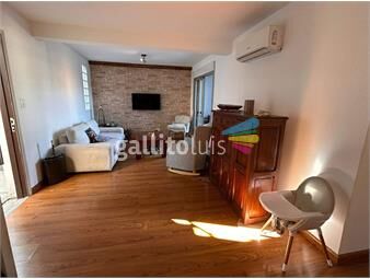 https://www.gallito.com.uy/apartamento-en-venta-de-2-dormitorios-con-parrillero-y-2-inmuebles-26147748