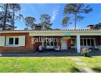 https://www.gallito.com.uy/casa-playa-mansa-inmuebles-26156801