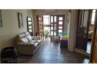 https://www.gallito.com.uy/casa-en-venta-3-dorm-1-baã±o-azotea-la-blanqueada-inmuebles-26165745