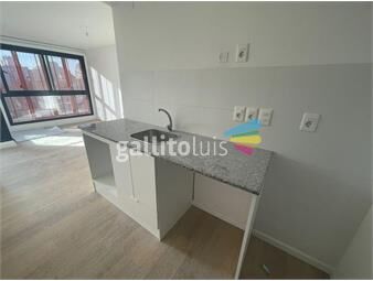 https://www.gallito.com.uy/alquiler-apartamento-monoambiente-en-centro-piso-alto-e-inmuebles-25623718