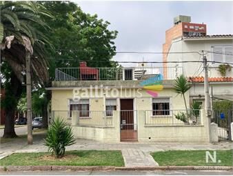 https://www.gallito.com.uy/casa-ph-en-barrio-buceo-inmuebles-25138061