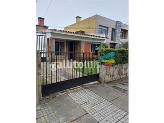 https://www.gallito.com.uy/alquiler-amplia-casa-en-buceo-inmuebles-26172451