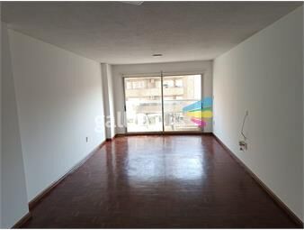 https://www.gallito.com.uy/venta-apartamento-4-dormitorios-3-baños-pocitos-inmuebles-26121762