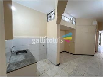 https://www.gallito.com.uy/alquiler-apartamento-de-2-dormitorios-con-patio-en-la-comer-inmuebles-26150490