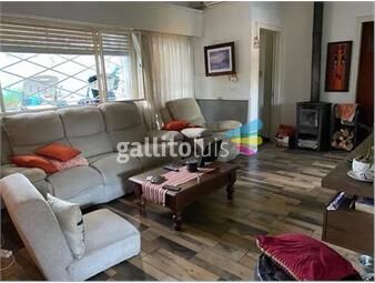 https://www.gallito.com.uy/venta-casa-malvin-4-dormitorios-fondo-con-parrillero-inmuebles-26199291