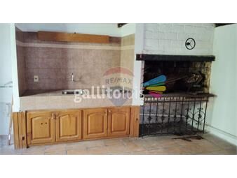 https://www.gallito.com.uy/venta-casa-3-dormitorios-pocitos-con-parrillero-inmuebles-26092936