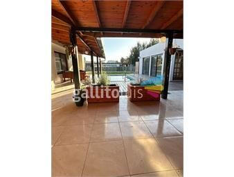 https://www.gallito.com.uy/vende-casa-4-dorm-colinas-de-carrasco-piscina-inmuebles-26204551