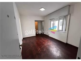 https://www.gallito.com.uy/apto-en-alquiler-2-dorm-1-baño-1er-piso-por-esc-la-com-inmuebles-26205015