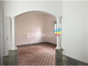 https://www.gallito.com.uy/alquiler-casa-en-brazo-oriental-3-d-y-servicio-inmuebles-26208166