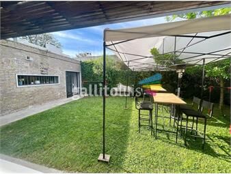 https://www.gallito.com.uy/venta-casa-3-dormitorios-en-carrasco-a-metros-de-la-rambla-inmuebles-26139706