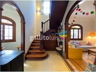 https://www.gallito.com.uy/se-vende-casa-de-3-dormitorios-en-punta-carretas-inmuebles-26212392