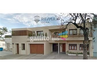 https://www.gallito.com.uy/excelente-casa-en-el-centro-de-la-ciudad-inmuebles-26193367