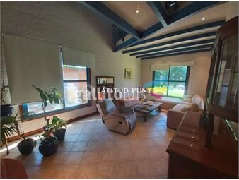 https://www.gallito.com.uy/casa-en-mansa-5-dormitorios-inmuebles-23494133