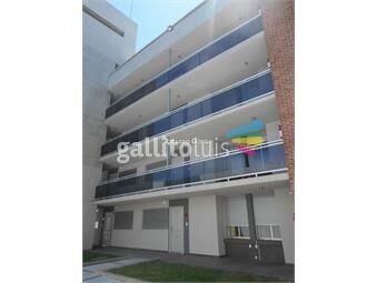 https://www.gallito.com.uy/apartamento-en-alquiler-de-2-dormitorios-sobre-av-millan-inmuebles-26234340