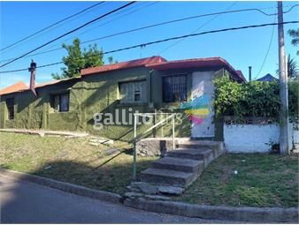 https://www.gallito.com.uy/900m2-gran-terreno-esquina-en-el-cerro-y-casa-de-2-inmuebles-26237682