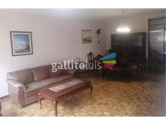 https://www.gallito.com.uy/apartamento-en-venta-de-tres-dormitorios-y-tres-baños-y-gar-inmuebles-25955054