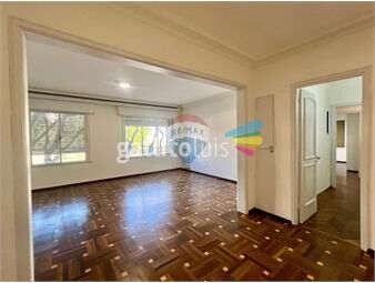 https://www.gallito.com.uy/venta-apartamento-pocitos-3-dormitorios-y-servicio-inmuebles-26246087