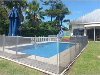 https://www.gallito.com.uy/vende-casa-de-3-dormitorios-totalmente-reformada-con-pisci-inmuebles-26246530