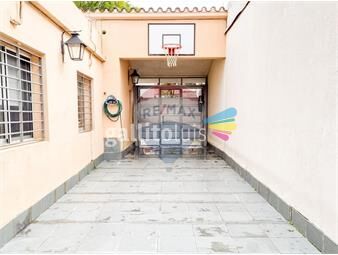 https://www.gallito.com.uy/venta-casa-en-malvin-sur-tres-dormitorios-cochera-inmuebles-26256729