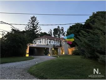 https://www.gallito.com.uy/alquila-chalet-en-punta-del-este-de-3-dormitorios-con-pis-inmuebles-26257023