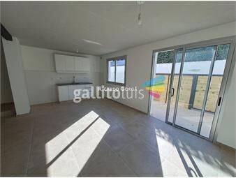 https://www.gallito.com.uy/apartamento-tipo-duplex-en-venta-de-2-dormitorios-con-pa-inmuebles-26261470