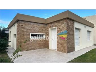 https://www.gallito.com.uy/venta-casa-en-lagomar-tres-dormitorios-inmuebles-26261334