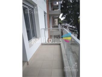 https://www.gallito.com.uy/apartamento-de-2-dormitorios-en-venta-en-tres-cruces-inmuebles-24106706