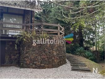 https://www.gallito.com.uy/casa-de-3-dormitorios-en-venta-en-cantegril-punta-del-est-inmuebles-23242512