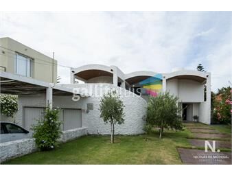 https://www.gallito.com.uy/hermosa-casa-en-venta-en-zona-de-la-penã­nsula-inmuebles-23957537