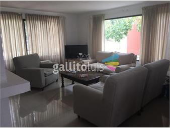 https://www.gallito.com.uy/moderna-casa-en-la-barra-inmuebles-22909275