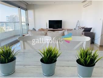 https://www.gallito.com.uy/apartamento-en-venta-de-3-dormitorios-en-brava-biarritz-pu-inmuebles-18257727