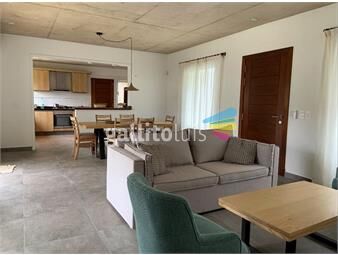 https://www.gallito.com.uy/venta-casa-en-la-barra-a-estrenar-inmuebles-24403210