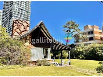 https://www.gallito.com.uy/casa-a-metros-de-la-playa-mansa-inmuebles-25619773