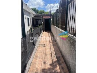 https://www.gallito.com.uy/venta-casa-a-reciclar-propiedad-horizontal-la-teja-inmuebles-26291946