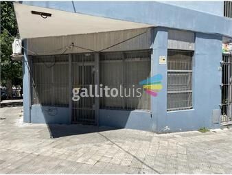 https://www.gallito.com.uy/alquilo-centro-local-esquina-c-baño-y-kitchenet-inmuebles-26296824