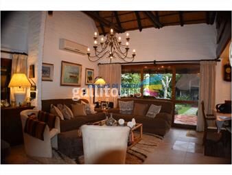 https://www.gallito.com.uy/hermosa-casa-en-san-rafael-inmuebles-25034442