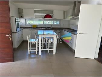 https://www.gallito.com.uy/casa-en-alquiler-barrio-altos-de-la-tahona-inmuebles-26297675