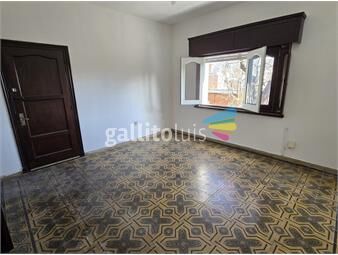 https://www.gallito.com.uy/al-frente-1er-piso-por-escalera-calle-muy-tranquila-prox-inmuebles-25978853