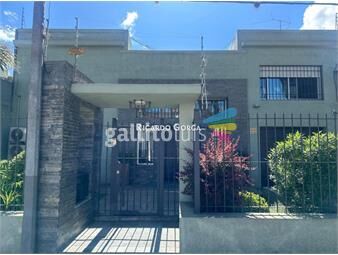 https://www.gallito.com.uy/casa-en-venta-de-4-dormitorios-cocheras-fondo-barbacoa-e-inmuebles-26301964