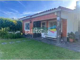 https://www.gallito.com.uy/casa-en-venta-de-2-dormitorios-c-cochera-en-bella-vista-inmuebles-26307013