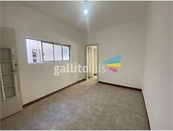 https://www.gallito.com.uy/apartamento-2-dormitorios-2do-piso-escalera-terraza-inmuebles-26325391