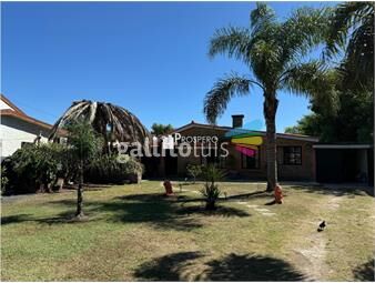 https://www.gallito.com.uy/1884p3-venta-2-casas-4-dorm-2-dorm-shangrila-barbacoa-g-inmuebles-26177544