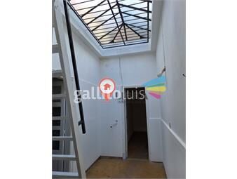 https://www.gallito.com.uy/venta-con-renta-2-dormitorios-sin-gastos-en-tres-cruces-inmuebles-26340862