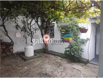 https://www.gallito.com.uy/casa-de-2-apartamentos-pã©rez-castellanos-sin-gastos-comune-inmuebles-23962478