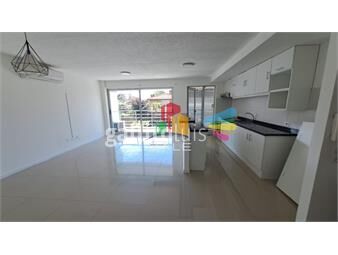 https://www.gallito.com.uy/lindo-apartamento-en-centro-de-maldonado-inmuebles-26340908