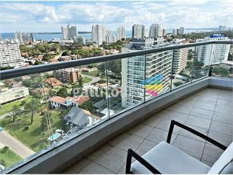 https://www.gallito.com.uy/apartamento-en-piso-alto-en-venta-en-icon-brava-tower-punt-inmuebles-25675714