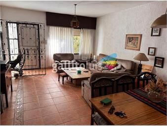 https://www.gallito.com.uy/casa-en-venta-de-4-dormitorios-c-cochera-en-pocitos-inmuebles-26363765