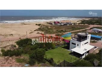 https://www.gallito.com.uy/casa-en-venta-de-3-dormitorios-la-viuda-punta-del-diablo-inmuebles-26059332