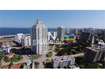 https://www.gallito.com.uy/apartamento-en-venta-de-2-dormitorios-en-playa-brava-punt-inmuebles-25034200