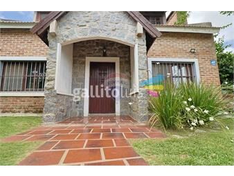 https://www.gallito.com.uy/venta-casa-2-dorm-piscina-barbacoa-el-pinar-inmuebles-26372444